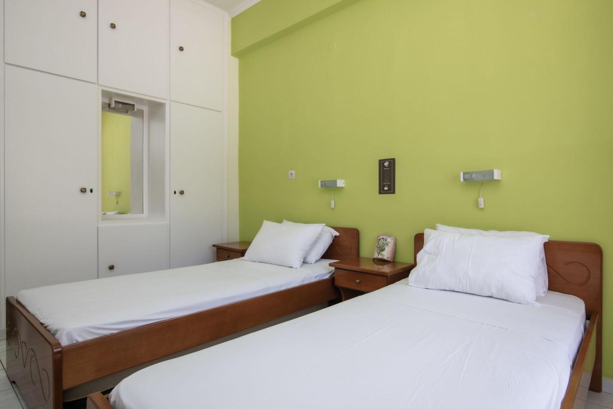 Sunbliss Studios & Apartments Alykes  Bilik gambar